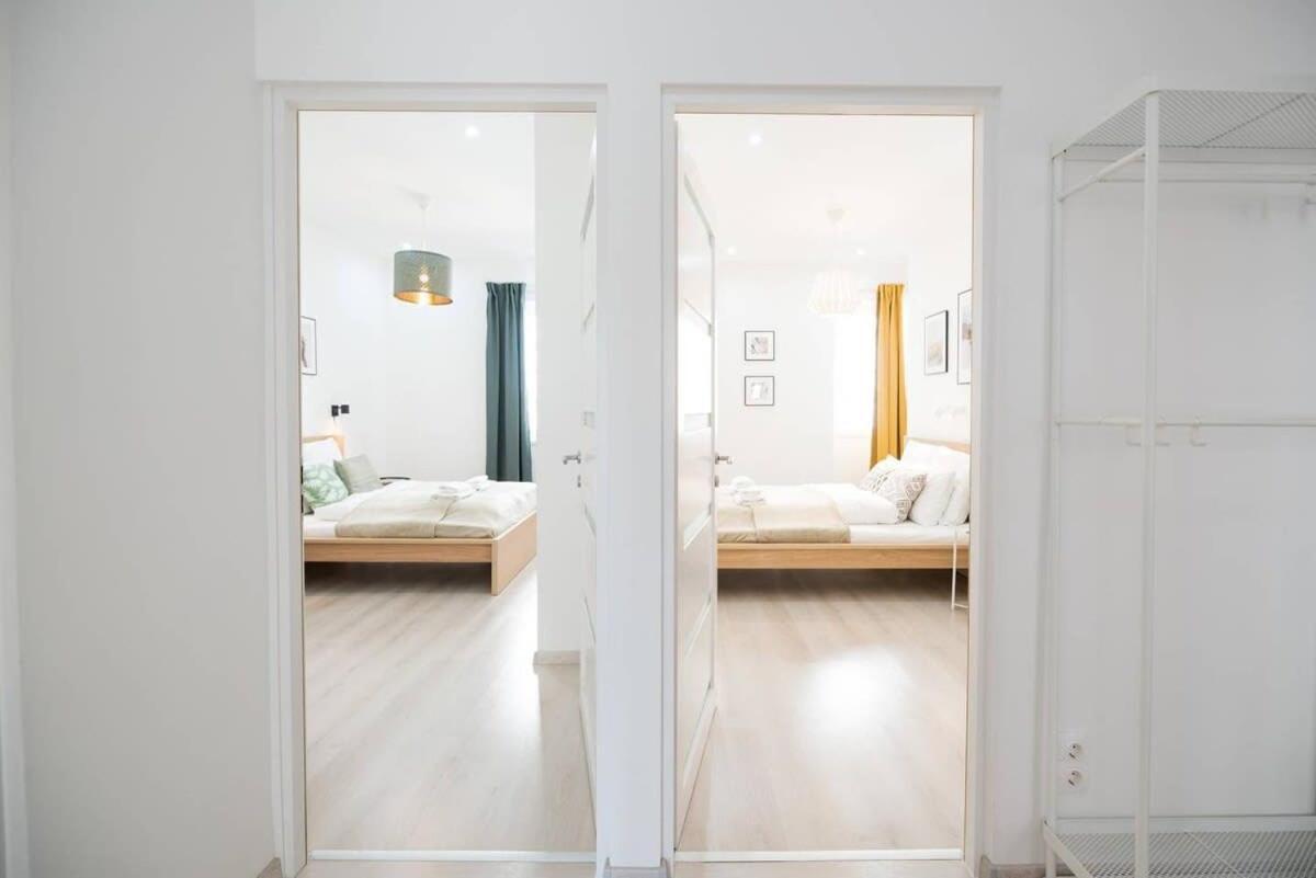 Trendy Central Apartment At Castle Budapesta Exterior foto