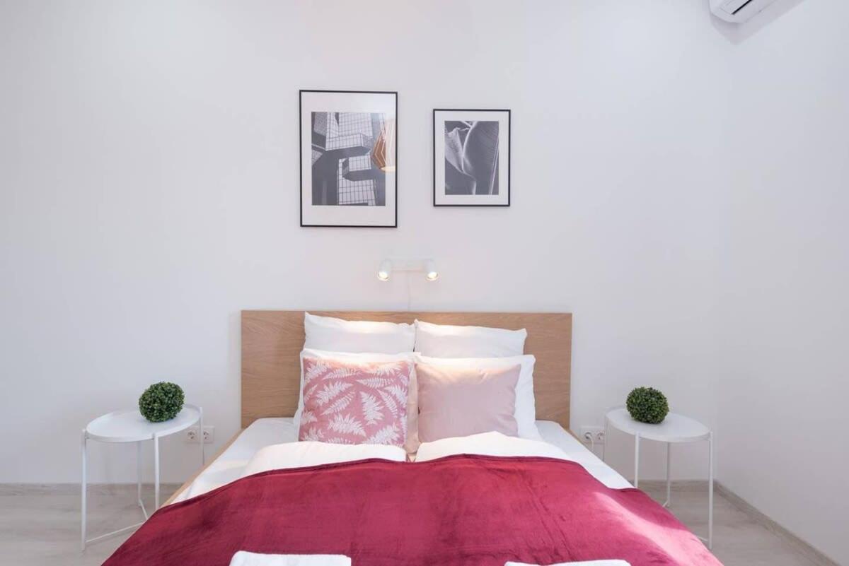 Trendy Central Apartment At Castle Budapesta Exterior foto