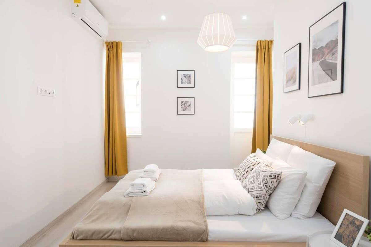 Trendy Central Apartment At Castle Budapesta Exterior foto